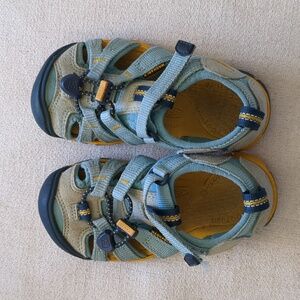 KEEN toddler/kids Seacamp II sandals multiple sizes